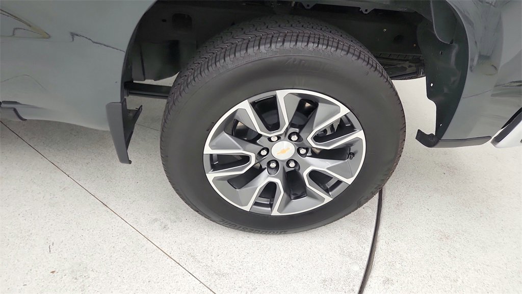 Certified 2025 Chevrolet Silverado 1500 LT image 34