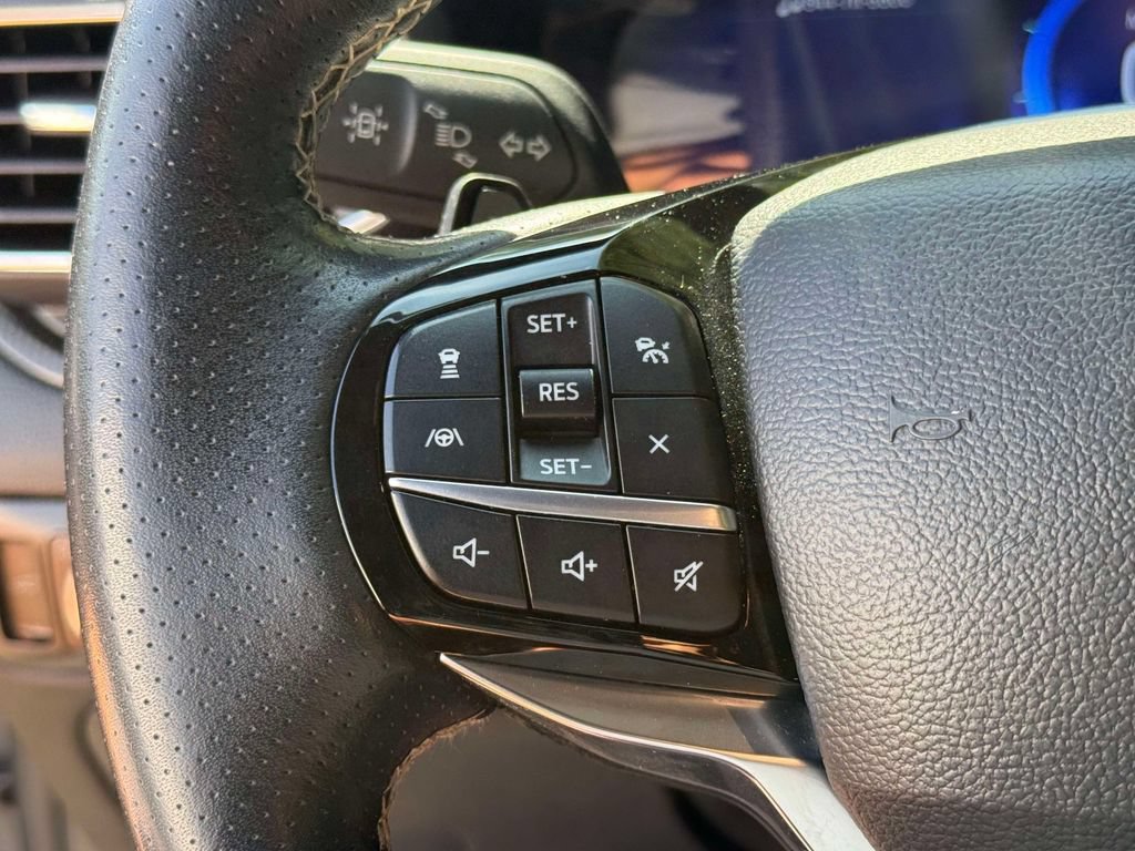 Used 2023 Ford Explorer ST w/ Equipment Group 401A AWD/4WD image 35