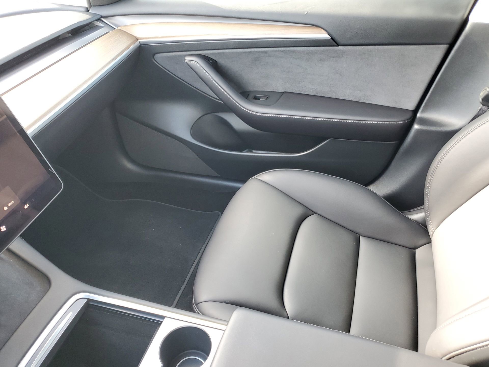 Used 2023 Tesla Model 3 Performance image 28