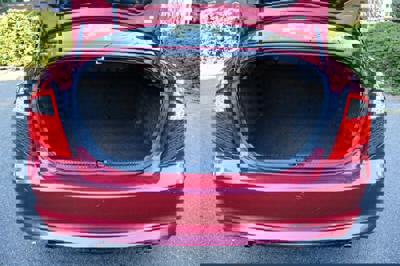 Used 2010 Ford Fusion SEL image 16