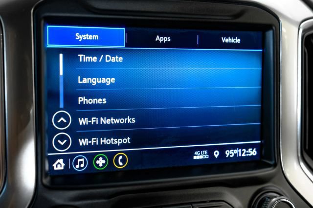 Used 2021 Chevrolet Silverado 1500 LT RWD image 35