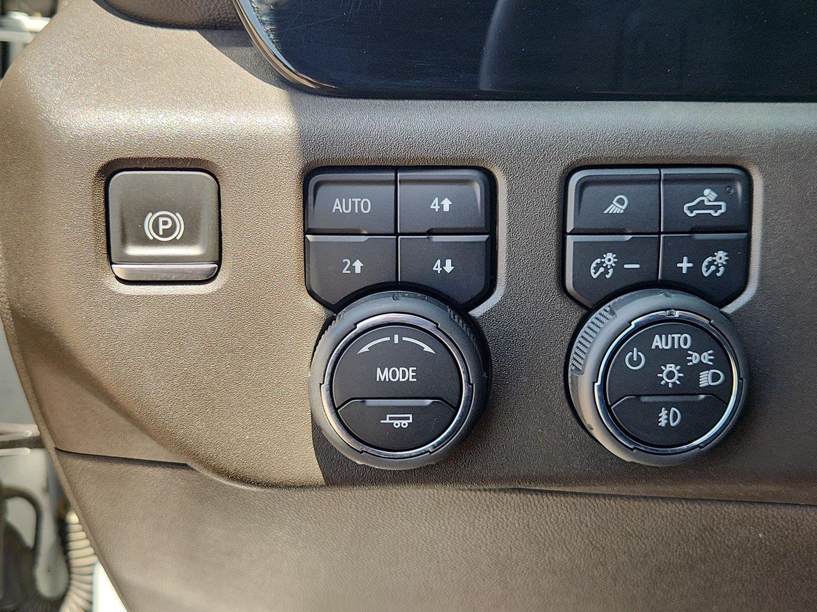 Used 2023 Chevrolet Silverado 1500 LTZ w/ Z71 Off-Road Package AWD/4WD image 17
