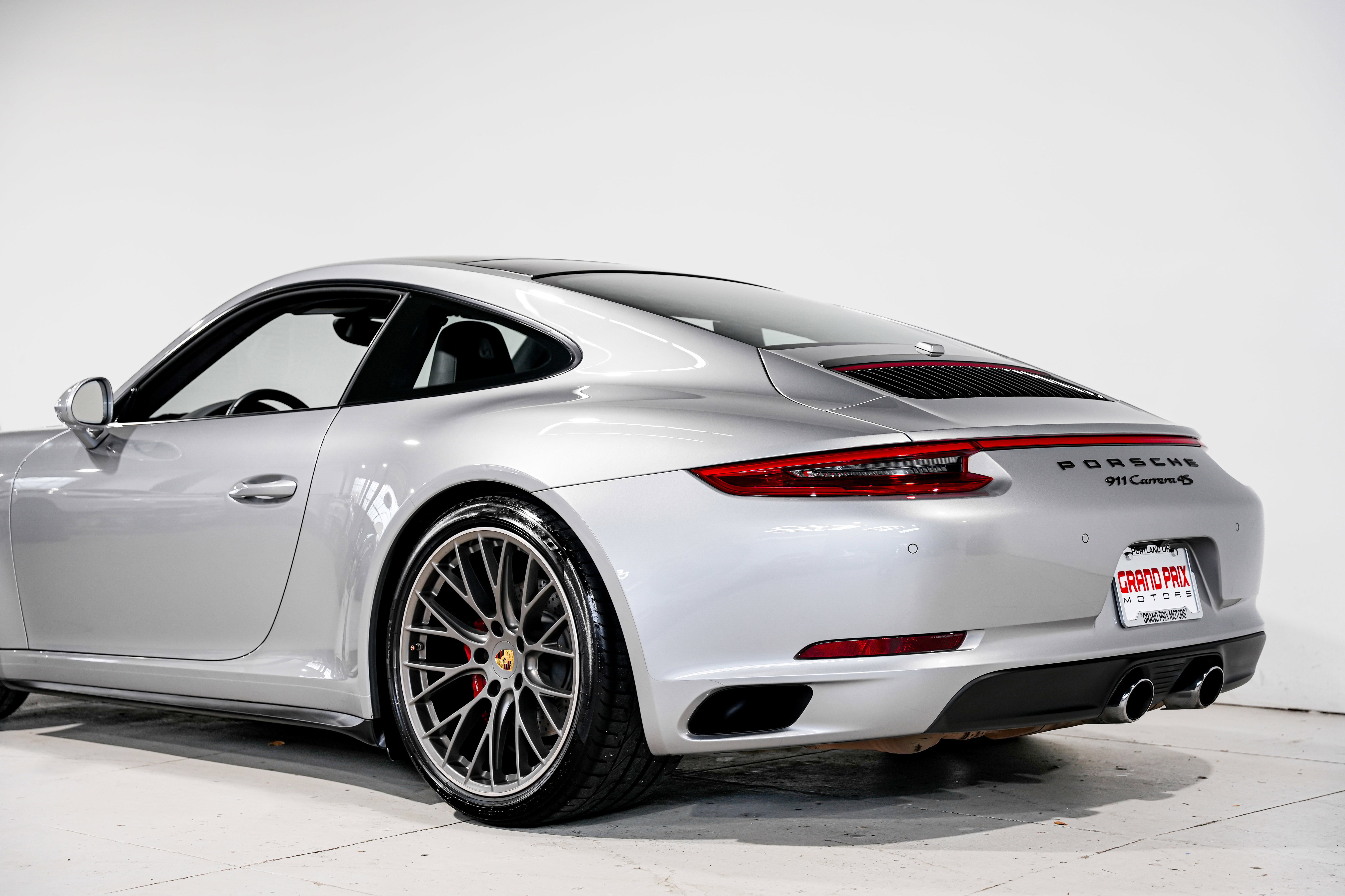 Used 2017 Porsche 911 Carrera 4S AWD/4WD image 34