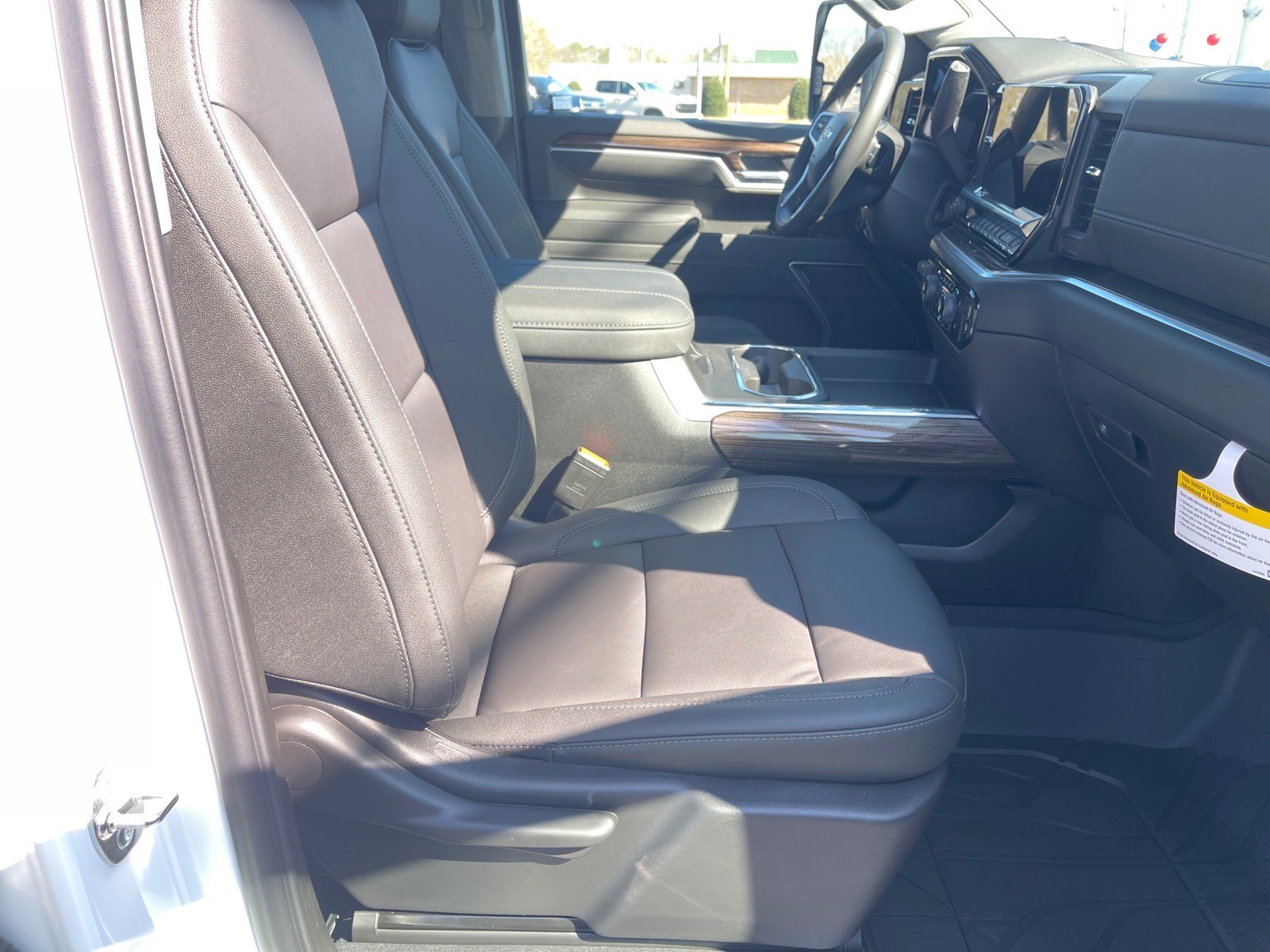 New 2026 Chevrolet Silverado 3500 LT image 18
