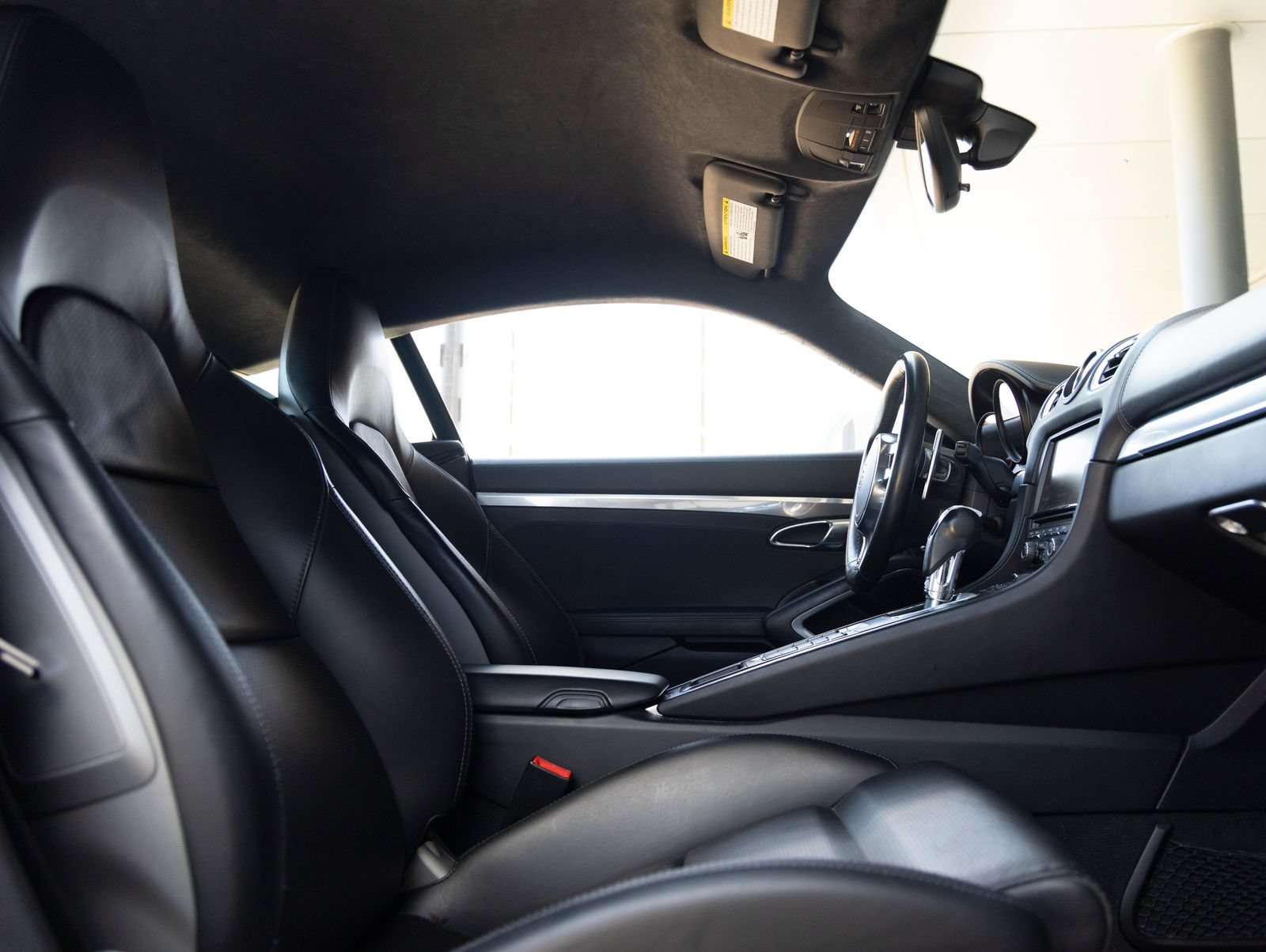 Certified 2015 Porsche Cayman GTS RWD image 30