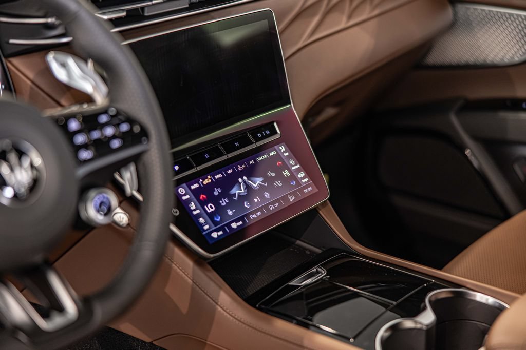 New 2026 Maserati Grecale Modena AWD/4WD image 21