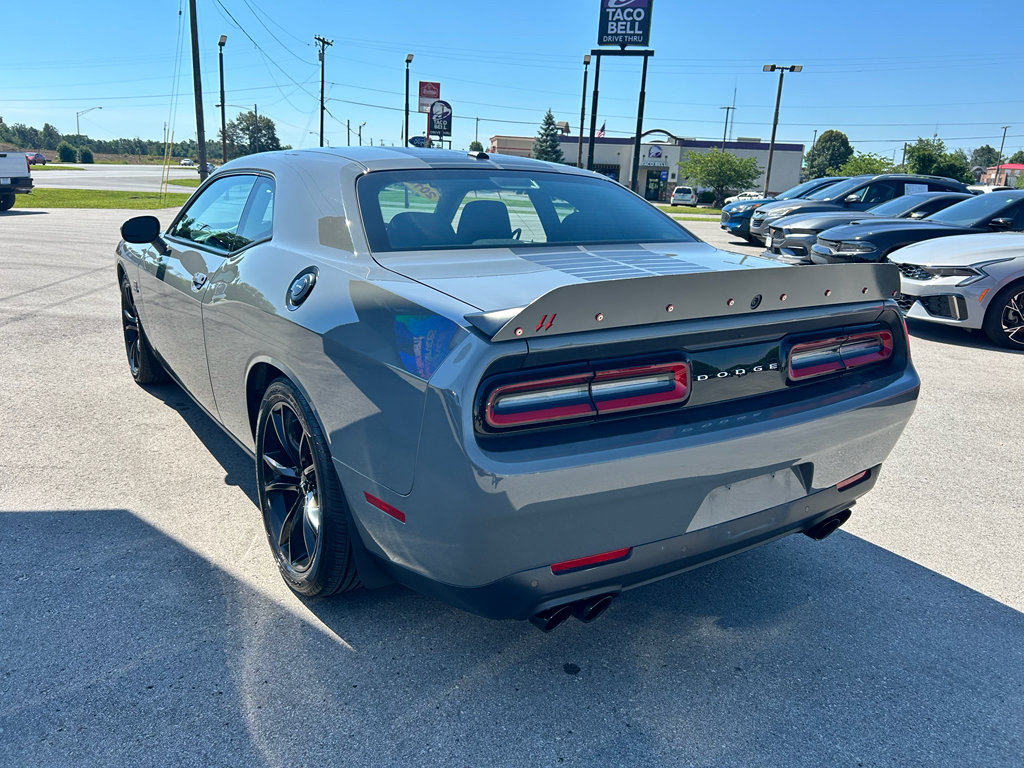 Used 2018 Dodge Challenger R/T w/ Blacktop Package RWD image 6