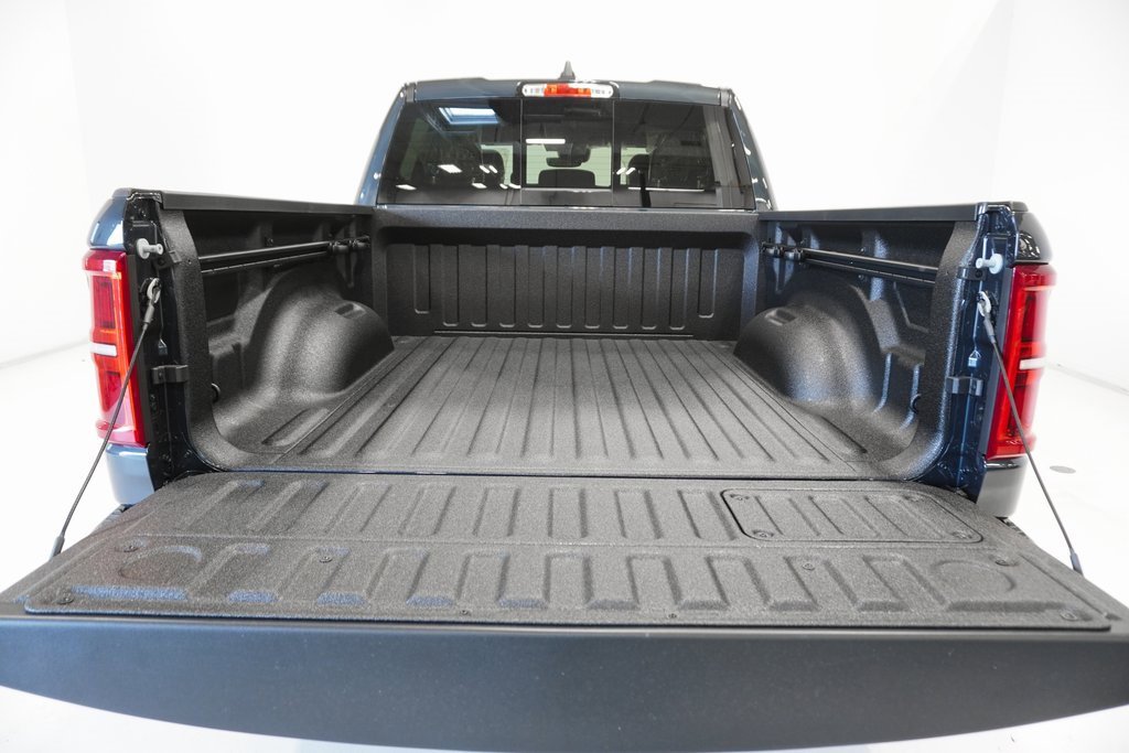 New 2026 RAM 1500 Limited w/ Body Color Bumper Group image 8