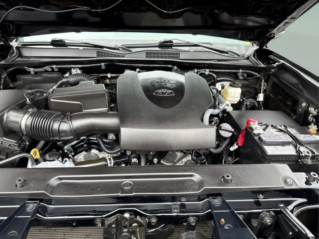 Used 2023 Toyota Tacoma TRD Sport AWD/4WD image 24