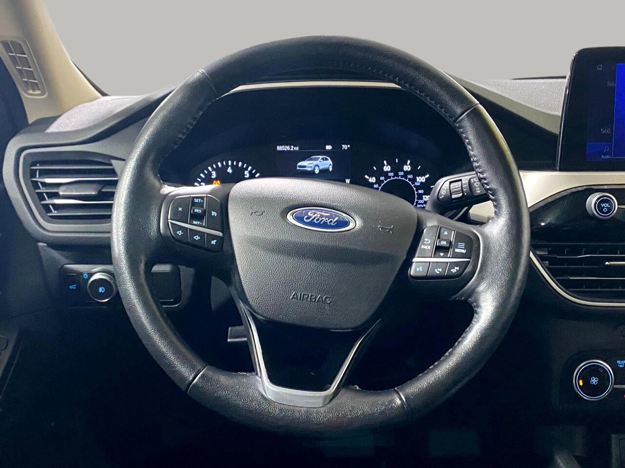 Used 2020 Ford Escape SEL image 16