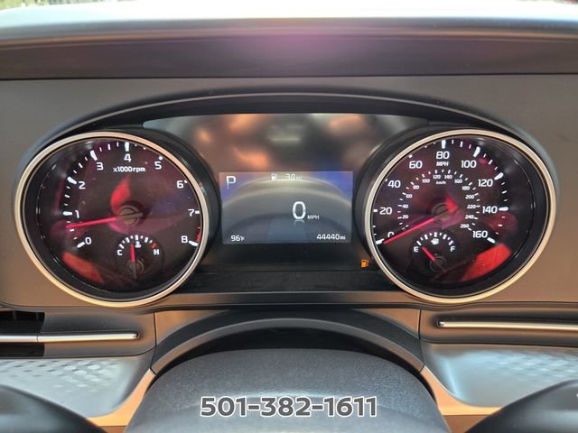 Used 2023 Kia Carnival LX FWD image 32
