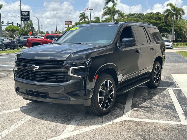 Used 2023 Chevrolet Tahoe RST w/ Luxury Package RWD image 3