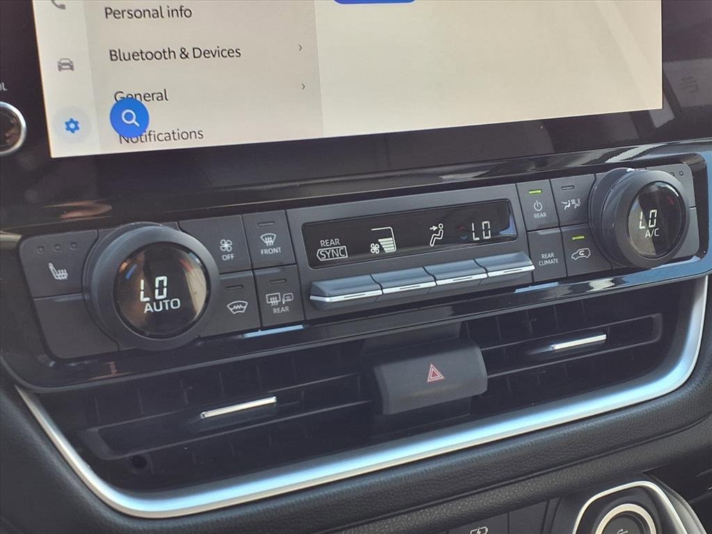 Used 2024 Toyota Grand Highlander XLE image 24