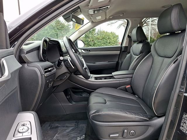 Used 2025 Hyundai Palisade SEL FWD image 13