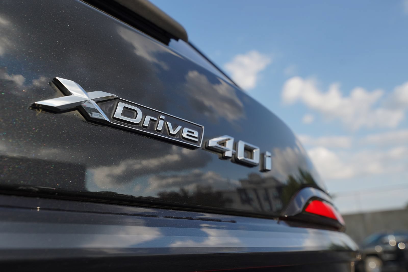 Used 2024 BMW X7 xDrive40i w/ M Sport Package AWD/4WD image 23