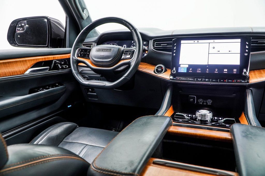 Used 2022 Jeep Grand Wagoneer Series II w/ Convenience Group III image 19