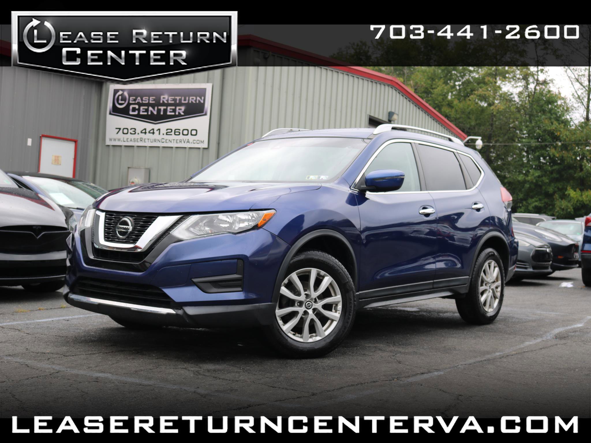 Used 2019 Nissan Rogue SV image 1
