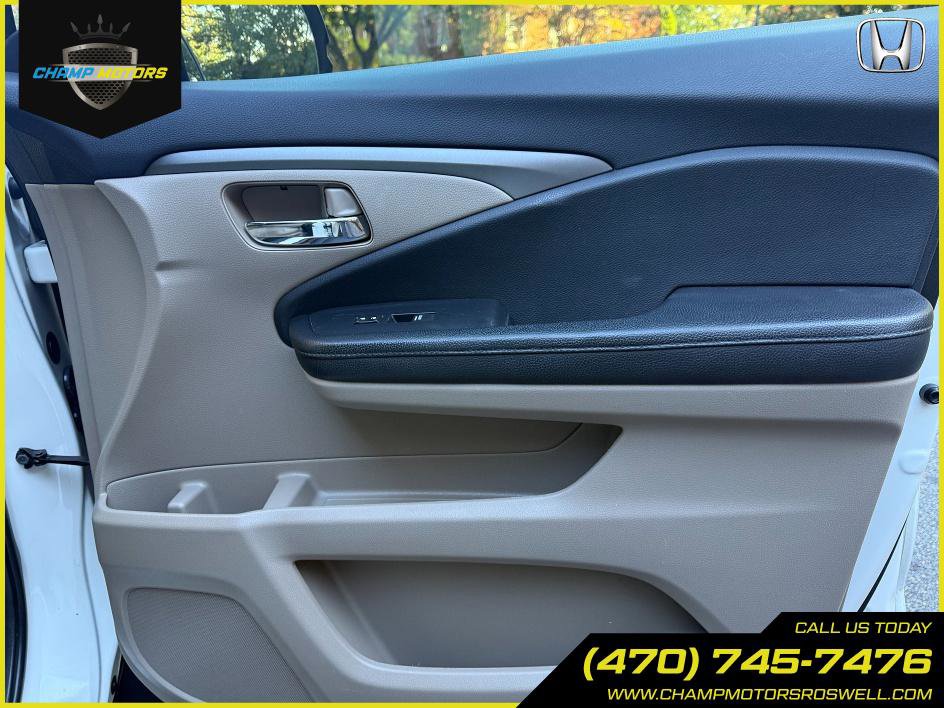 Used 2019 Honda Pilot LX image 34