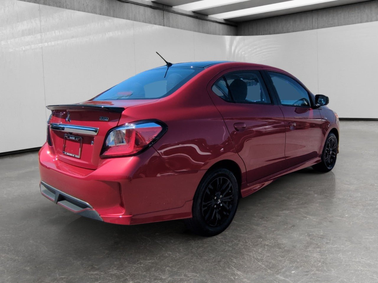 Used 2024 Mitsubishi Mirage G4 Black Edition FWD image 7