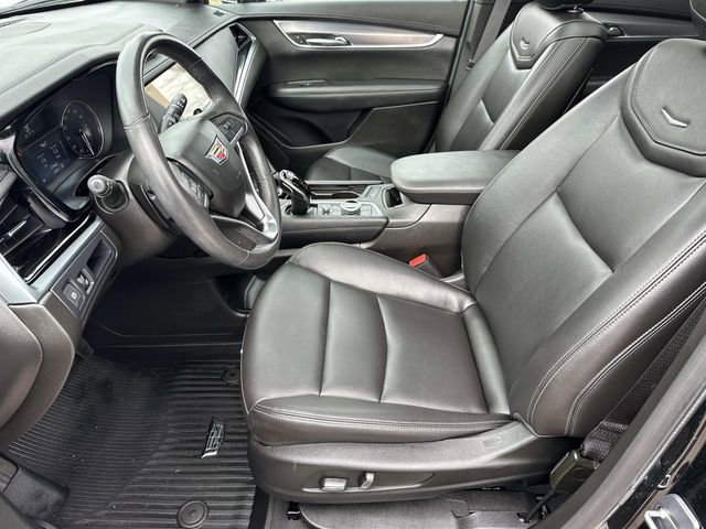Used 2024 Cadillac XT6 Luxury w/ LPO, Floor Liner Package AWD/4WD image 21