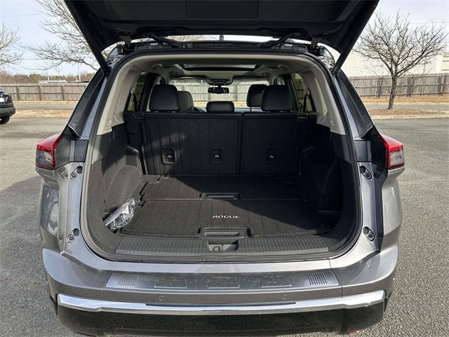 New 2026 Nissan Rogue Platinum w/ Platinum Premium Package image 12