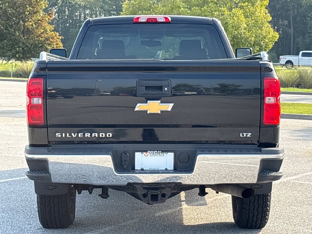 Used 2018 Chevrolet Silverado 3500 LTZ w/ Snow Plow Prep Package AWD/4WD image 22