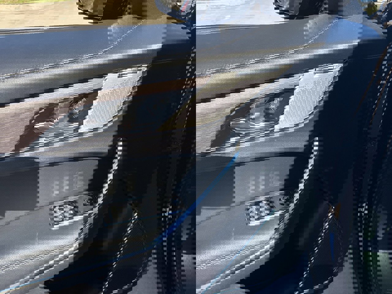 Used 2022 Jaguar F-PACE S image 14