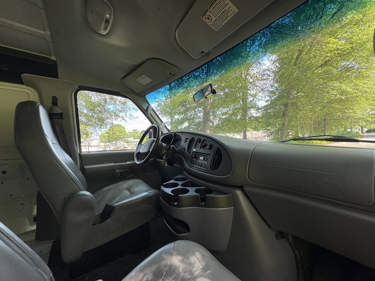 Used 2007 Ford E-150 and Econoline 150 image 21