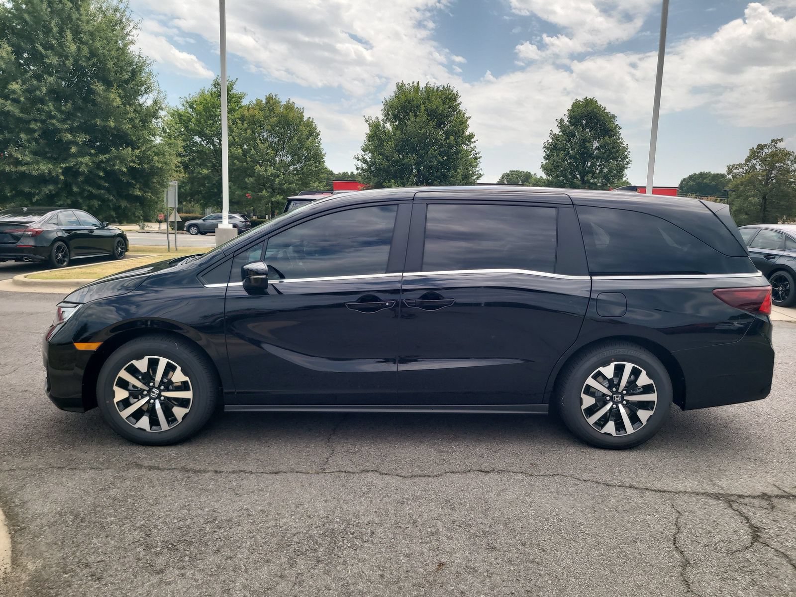 New 2026 Honda Odyssey EX-L image 6