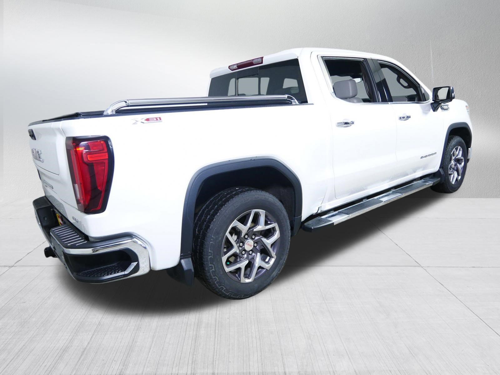 Certified 2023 GMC Sierra 1500 SLT w/ SLT Premium Plus Package image 7