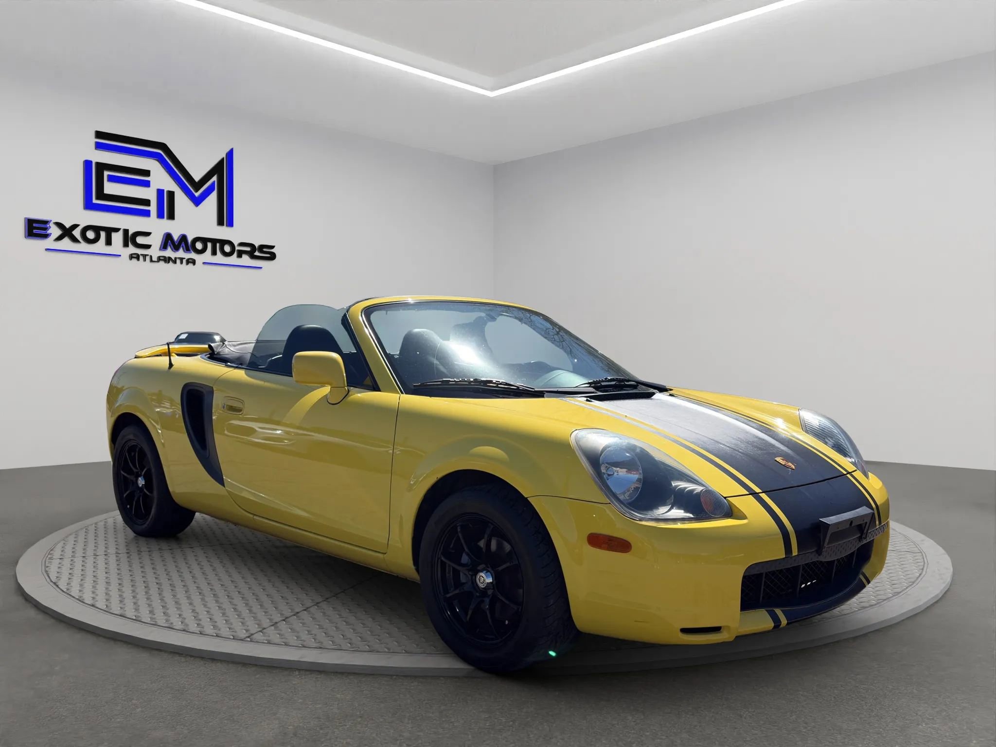 Used 2001 Toyota MR2 RWD image 7