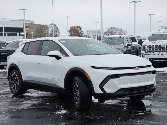 New 2026 Chevrolet Equinox EV LT image 18