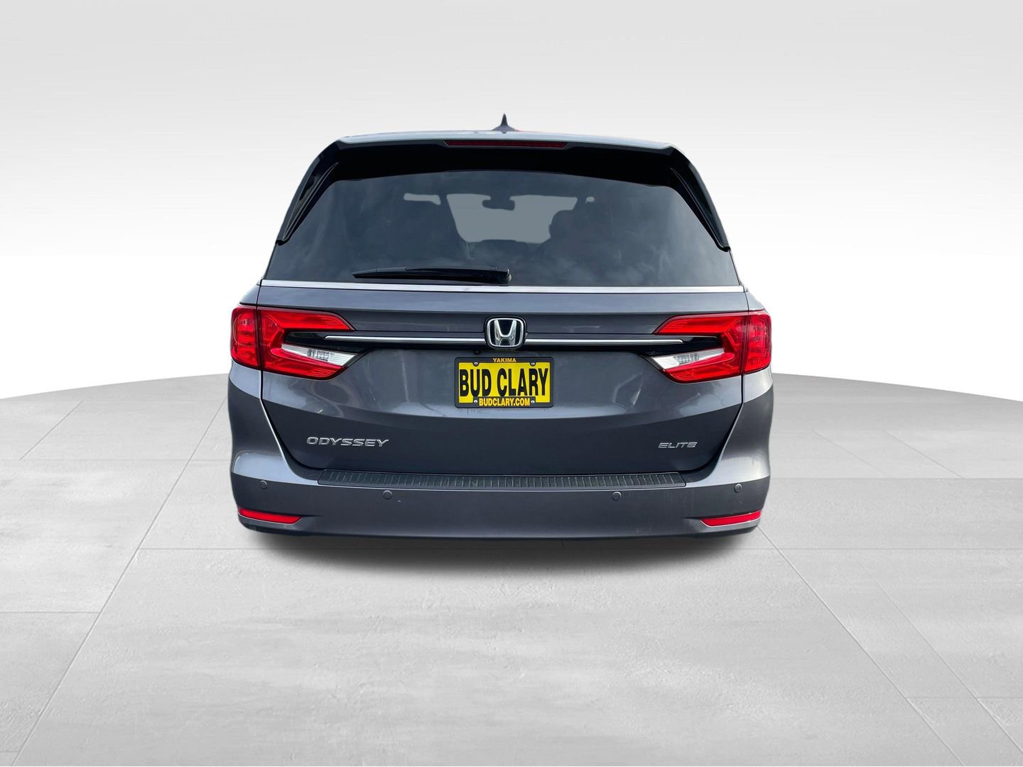 Used 2023 Honda Odyssey Elite image 5