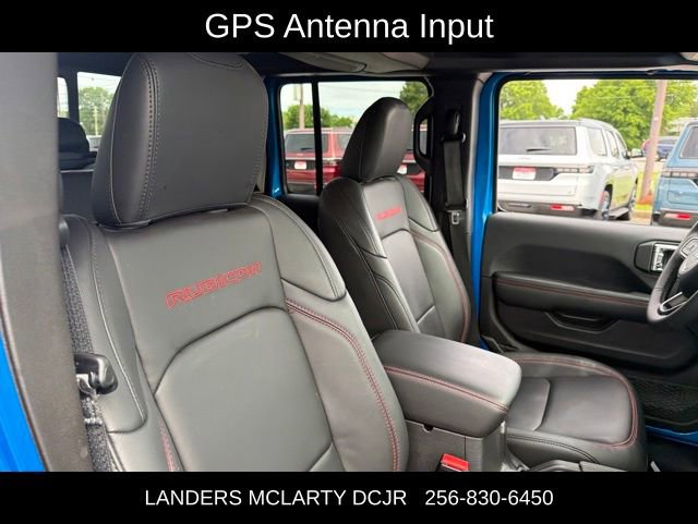 Used 2025 Jeep Gladiator Rubicon w/ Dual Top Group AWD/4WD image 12