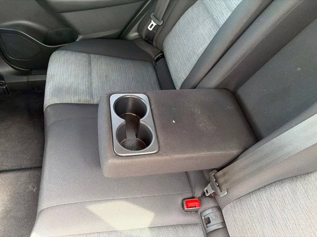 Used 2021 Nissan Rogue S AWD/4WD image 31