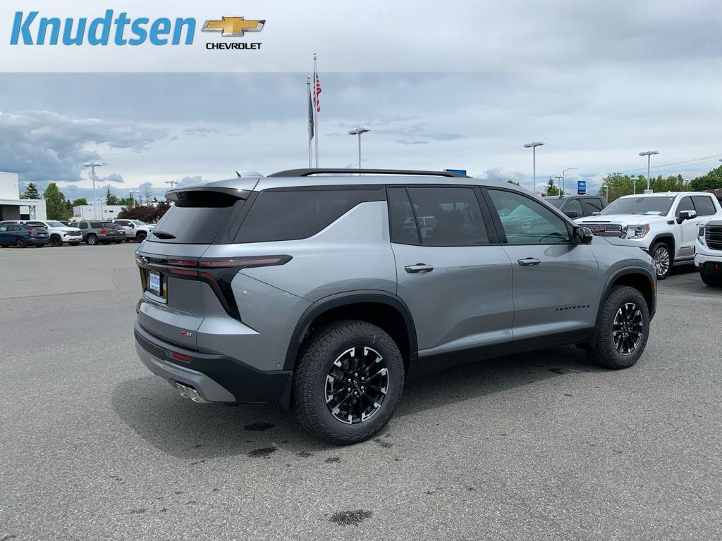 New 2026 Chevrolet Traverse Z71 w/ Enhanced Driving Package AWD/4WD image 7