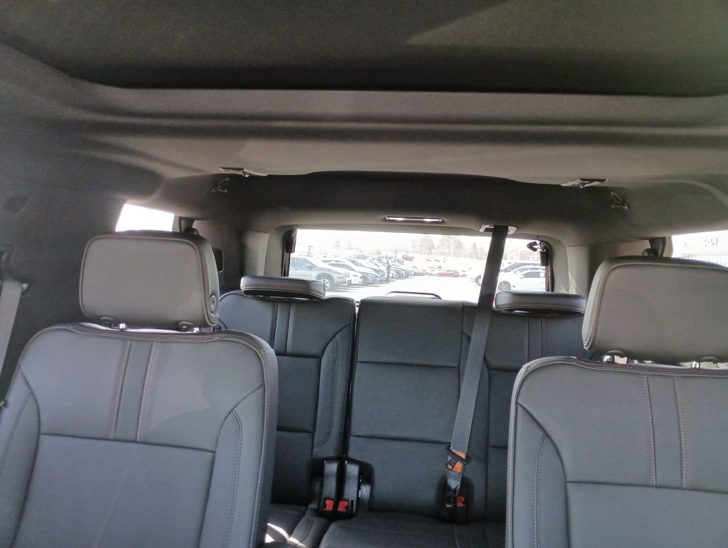 Used 2024 Chevrolet Tahoe RST w/ Luxury Package image 13