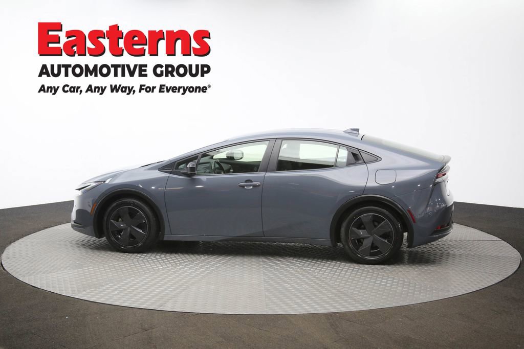 Used 2024 Toyota Prius LE image 59