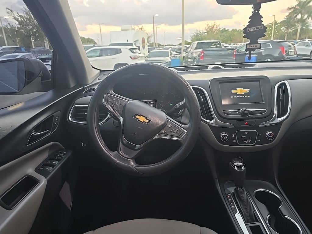 Used 2018 Chevrolet Equinox LS image 6