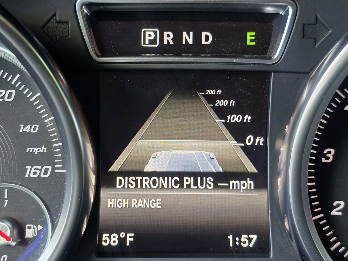 Used 2016 Mercedes-Benz G 550 image 32
