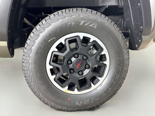 New 2026 Toyota Tacoma TRD Off-Road image 31