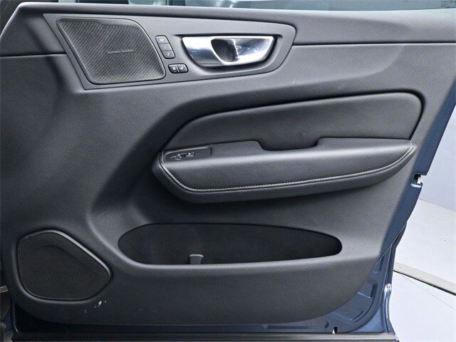 Certified 2023 Volvo XC60 B5 Ultimate FWD image 31