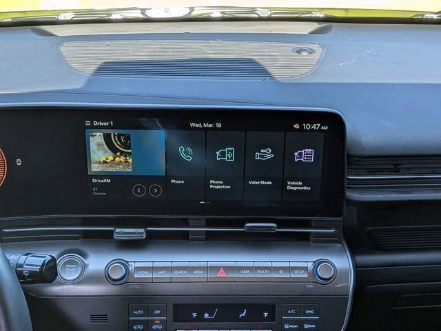 Certified 2025 Hyundai Kona SEL FWD image 18