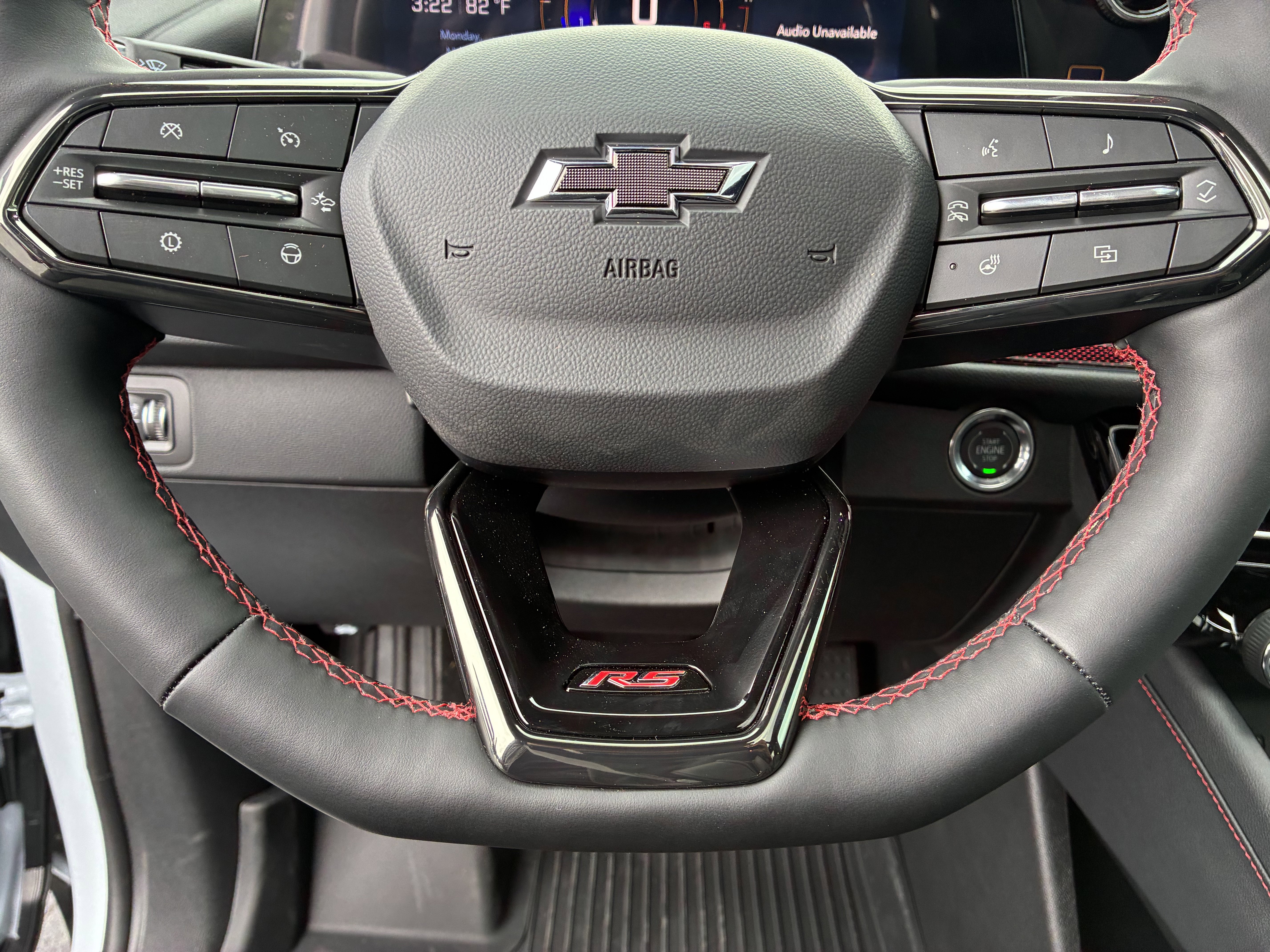 New 2026 Chevrolet Traverse RS AWD/4WD image 30
