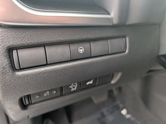 New 2026 Nissan Rogue Dark Armor AWD/4WD image 17