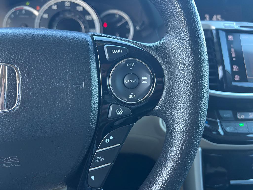 Used 2016 Honda Accord EX image 25