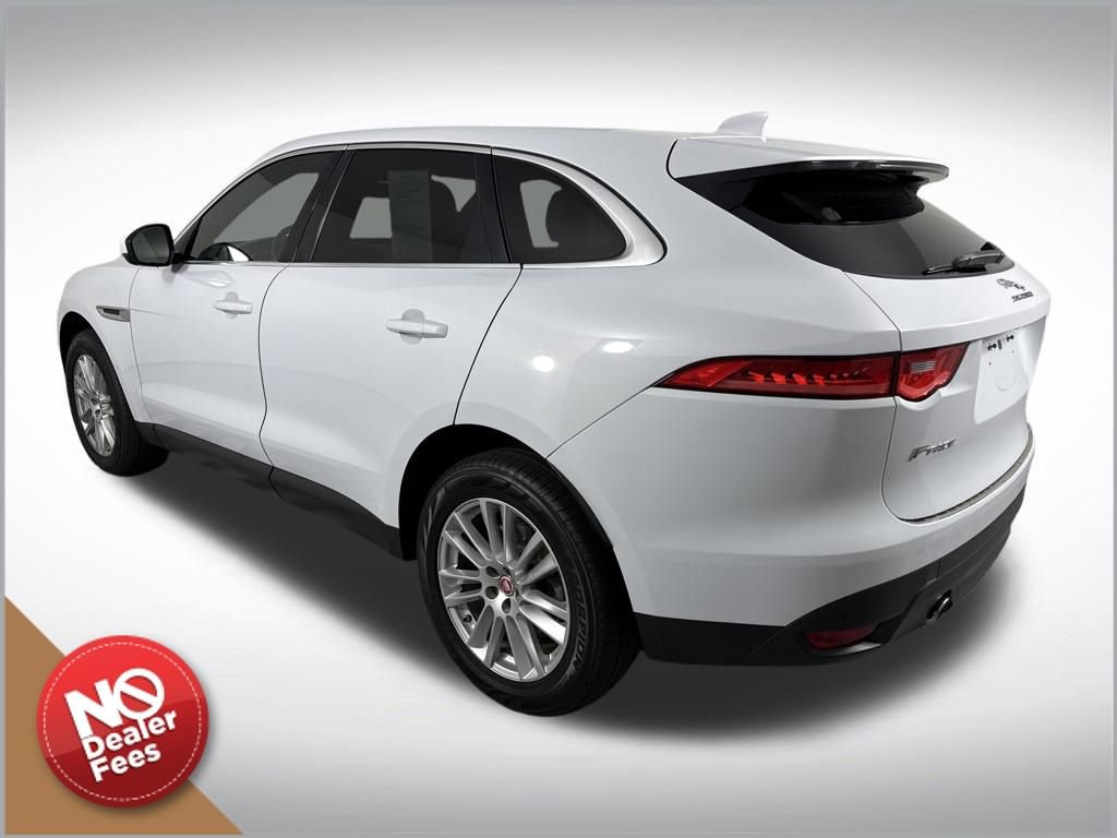 Used 2017 Jaguar F-PACE Prestige image 5