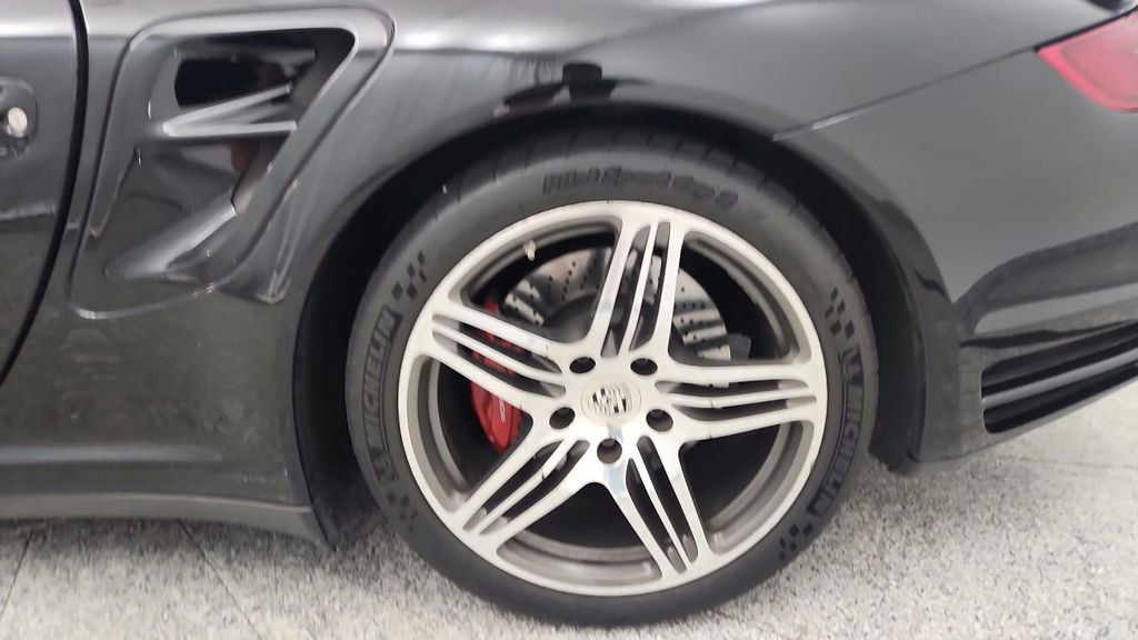 Used 2007 Porsche 911 Turbo image 14