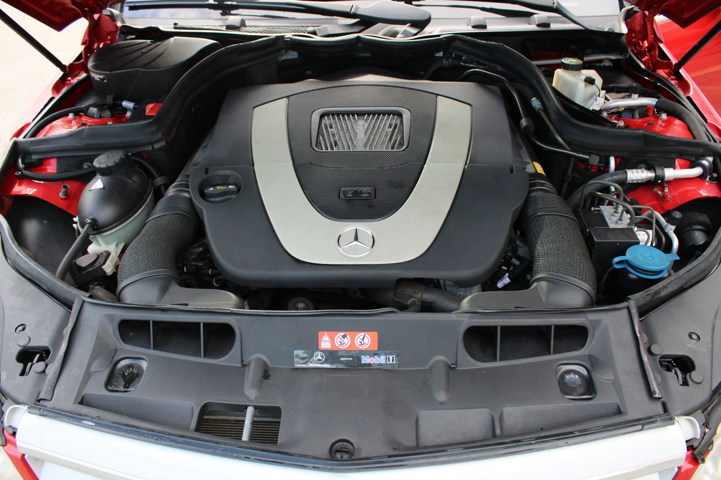 Used 2009 Mercedes-Benz C 300 4MATIC Sedan image 27