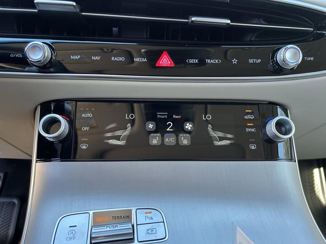 New 2026 Genesis GV70 2.5T Select AWD/4WD image 29